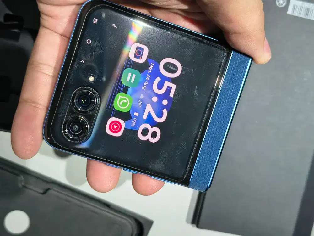 Motorola Razr 60 8/256gb Navy