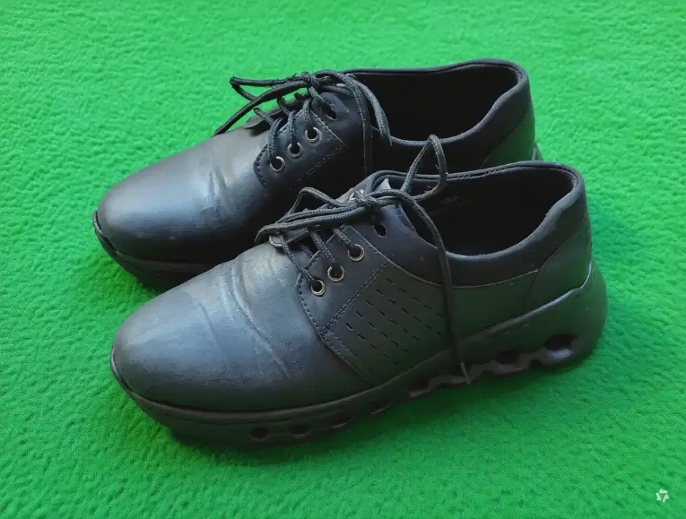 Sepatu Fladeo No 39