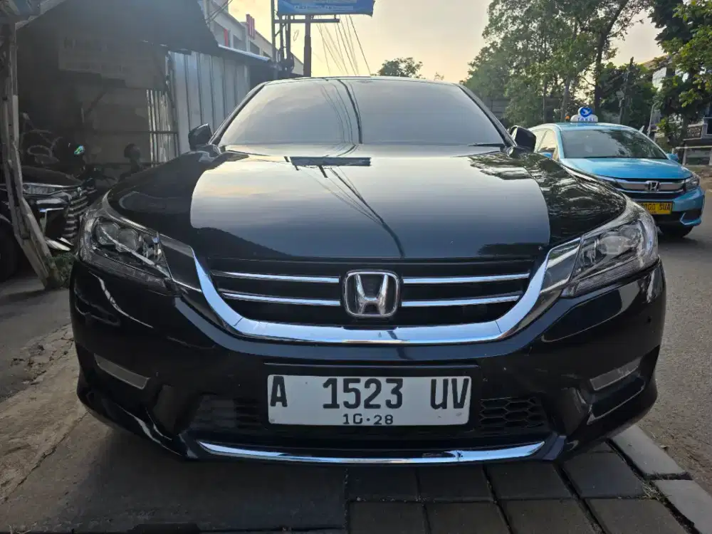 ACCORD VTIL AT 2013