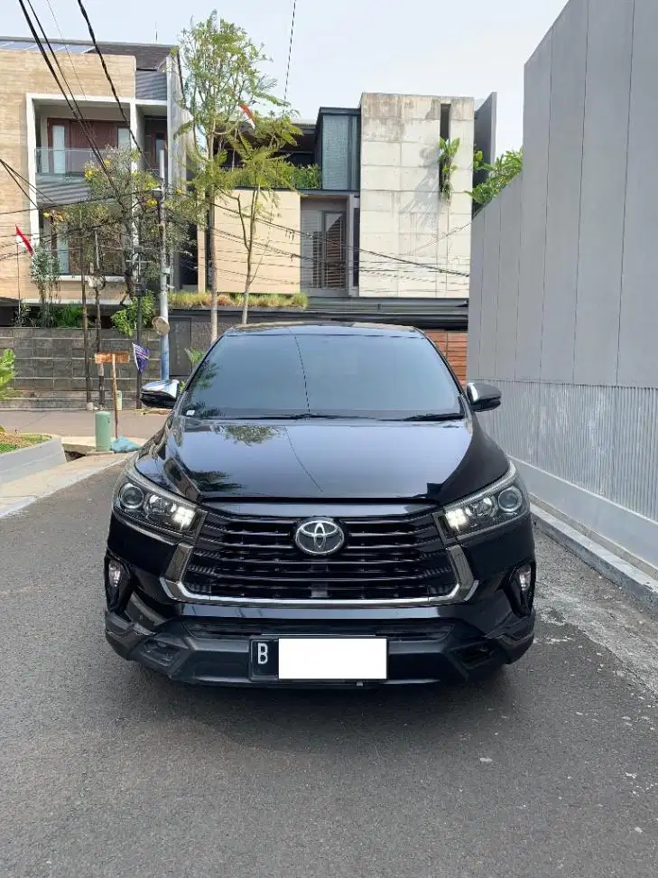 TOYOTA INNOVA VENTURER 2.4 DIESEL AUTOMATIC 2021 (PAJAK PANJANG 2027)