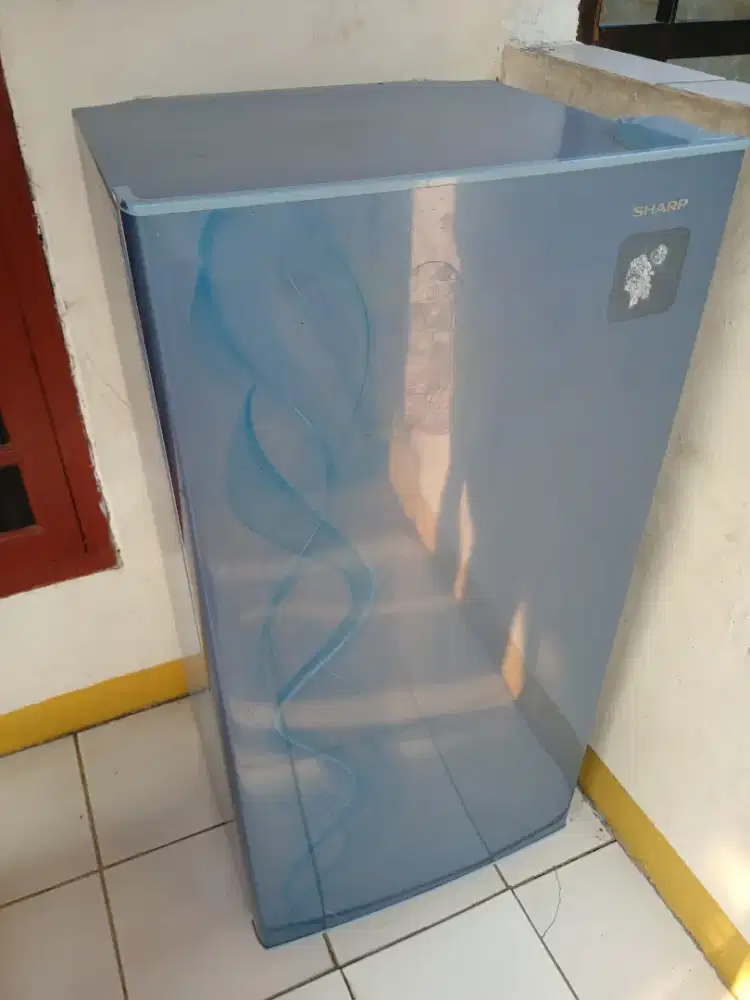 KULKAS SHARP 1 PINTU