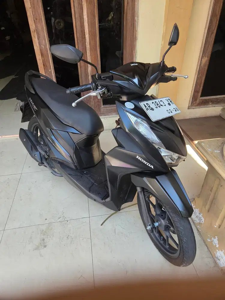 Beat deluxe hitam 2023 Gbm kredit // tunai