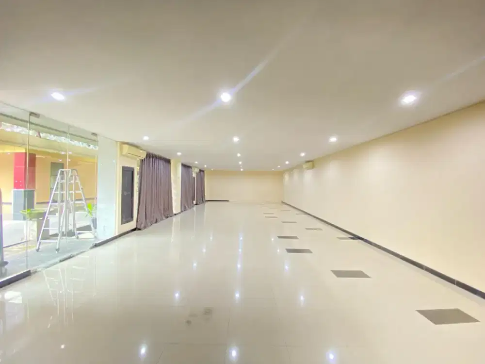 Di Kontrakkan Kantor Semarang 6080