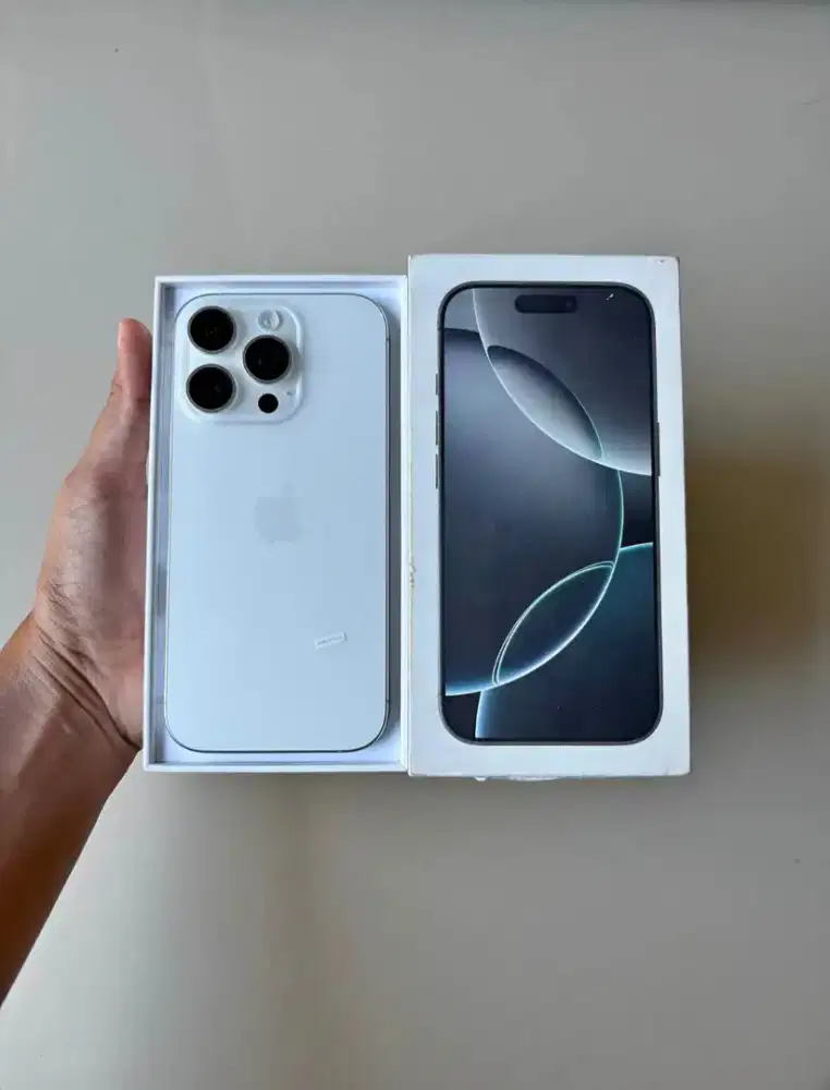 IPHONE 16 PRO 128GB ex iBox