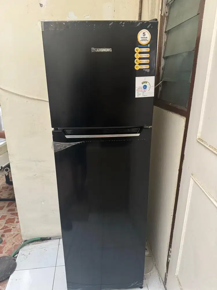 Jual Kulkas Changhong 2 pintu 180L CRF238