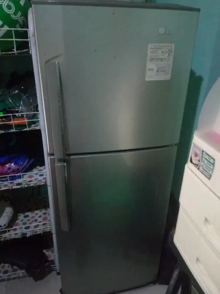 Jual kulkas LG 2 pintu
