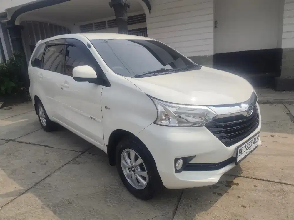 Daihatsu Grand new Xenia 2017 1.3 R deluxe Automatic