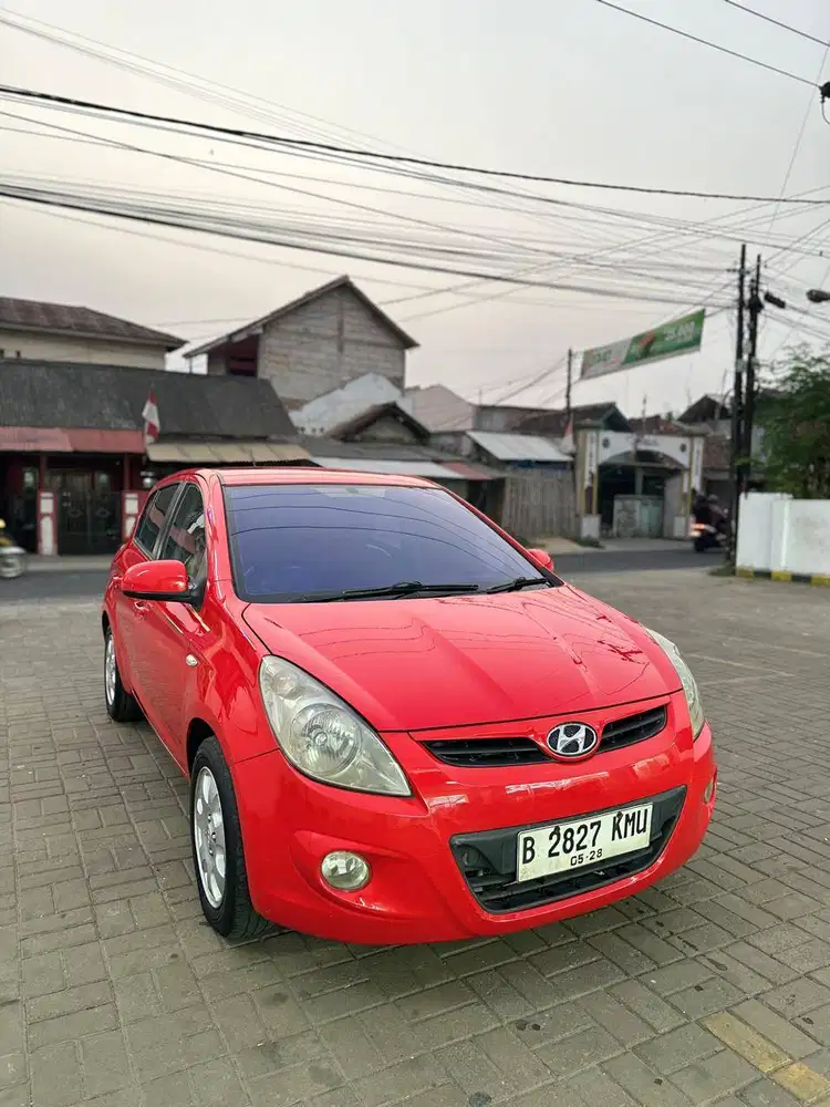 Hyundai i20 1.4 2010 AT