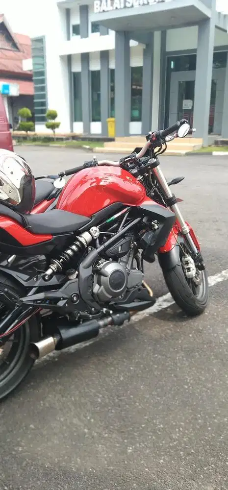 Benelli TNT 250