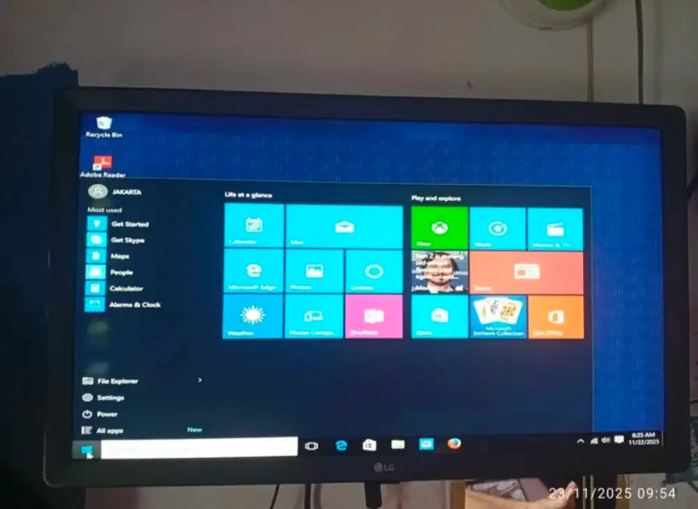 Mini PC Zotac + Monitor TV (TV biasa HDMI) 24inc