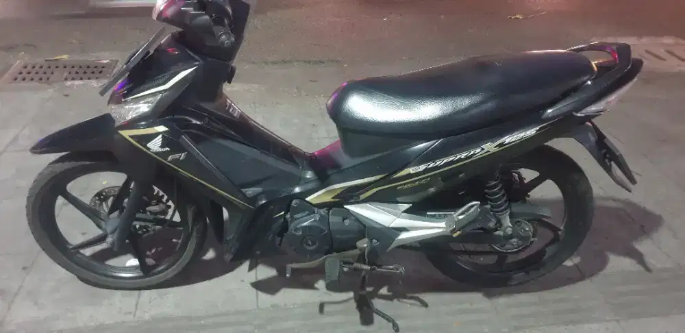 Supra X 125 th 2016 istimewa pjk hidup