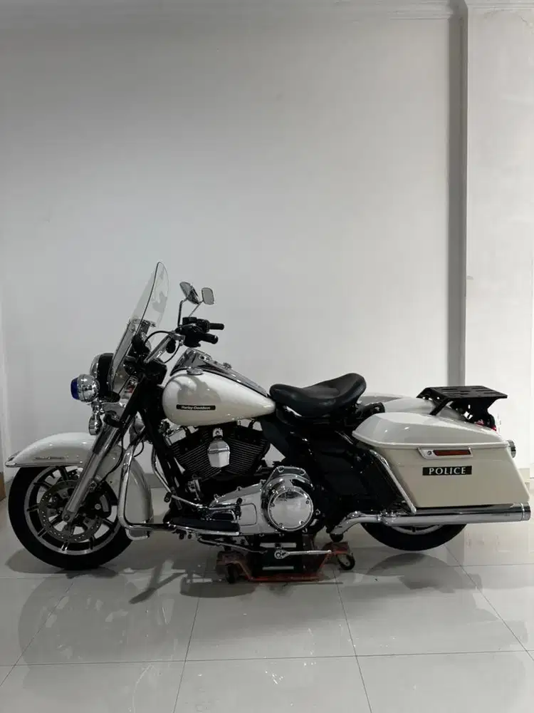 Harley Davidson Roadking Police 2014 Rush More FP Mabua