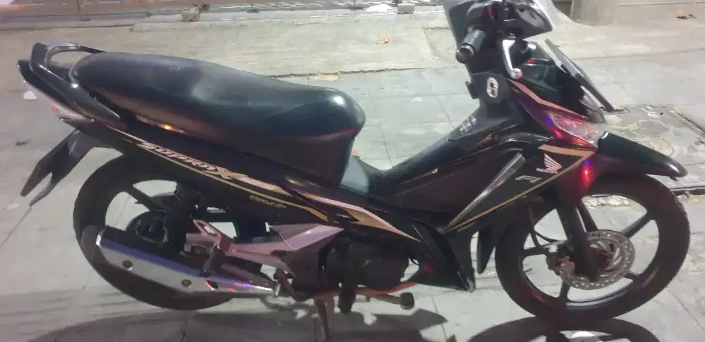 Supra X 125 th 2016 istimewa pjk hidup