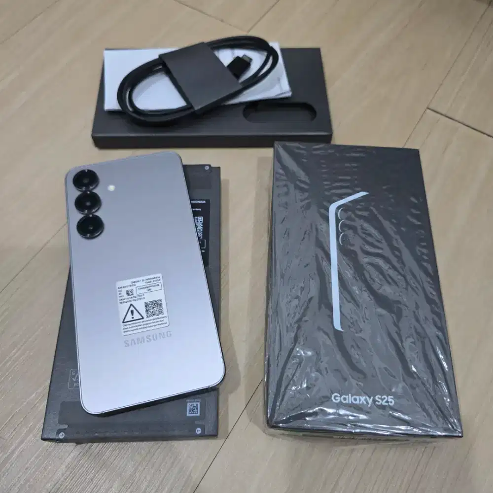 Samsung S25 Basic 12/256 Gb Resmi Sein Likenew Fullset Original