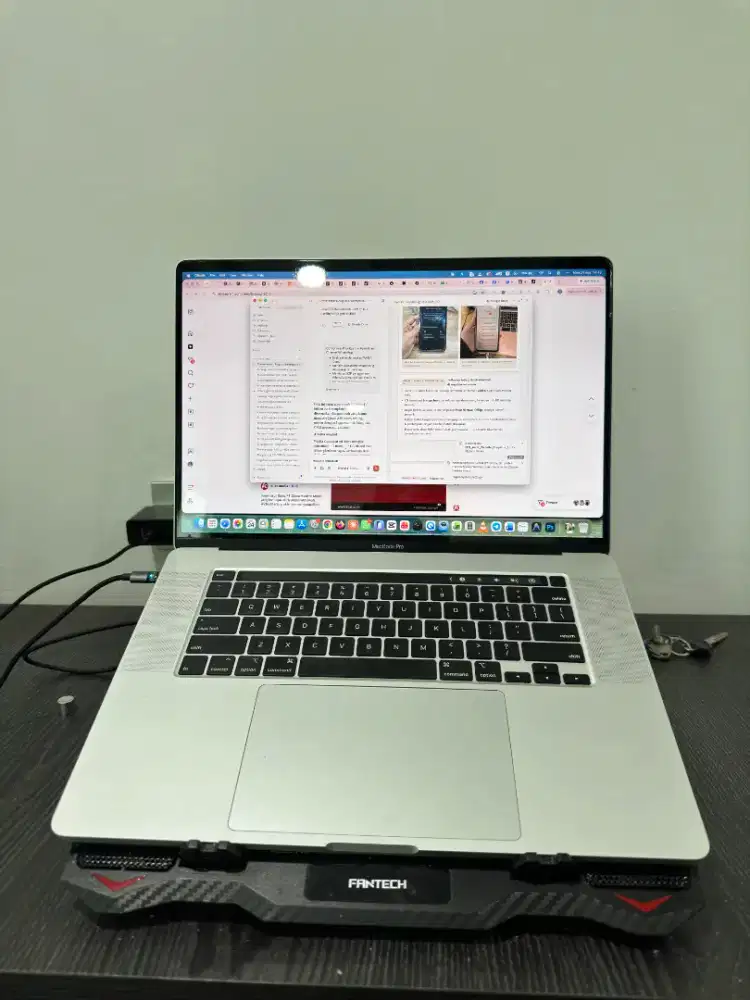 MacBook Pro 2019 16 inch ram 16gb ssd 512gb