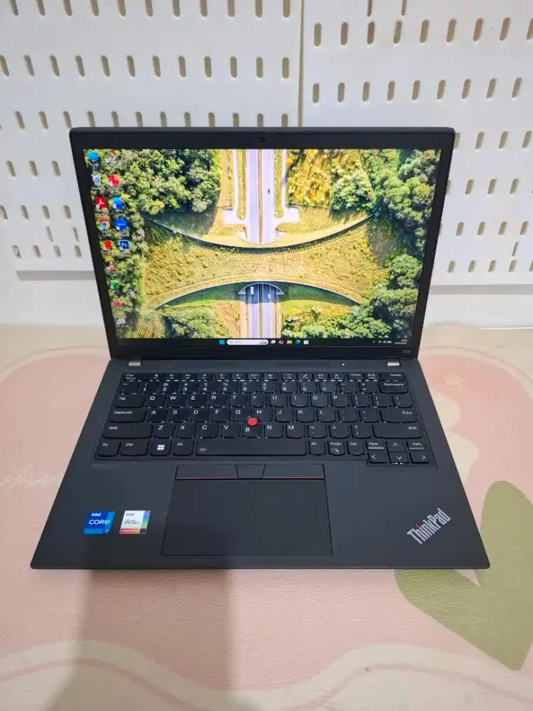 Lenovo Thinkpad X13 Intel Core i7-1165G7 Ram 16GB Ssd 256GB