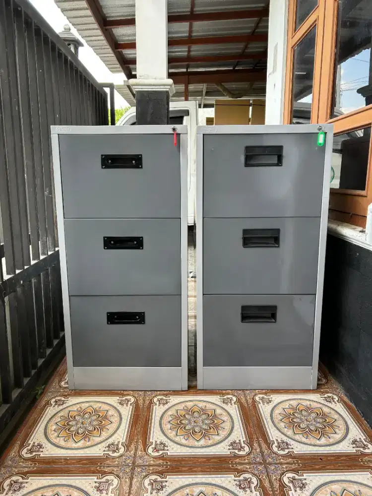 Filing kabinet 3 laci