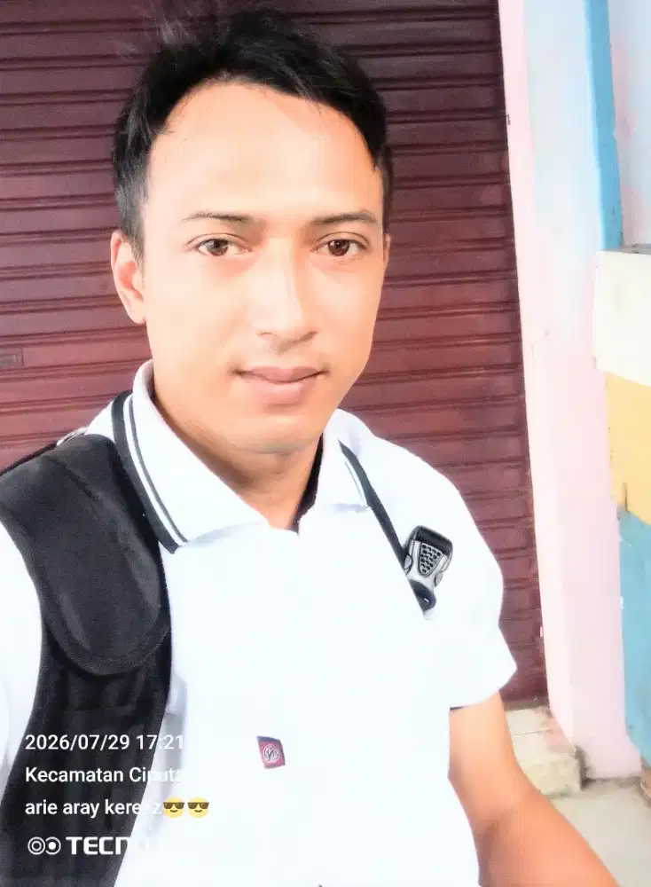 Supir pribadi anak sekolah