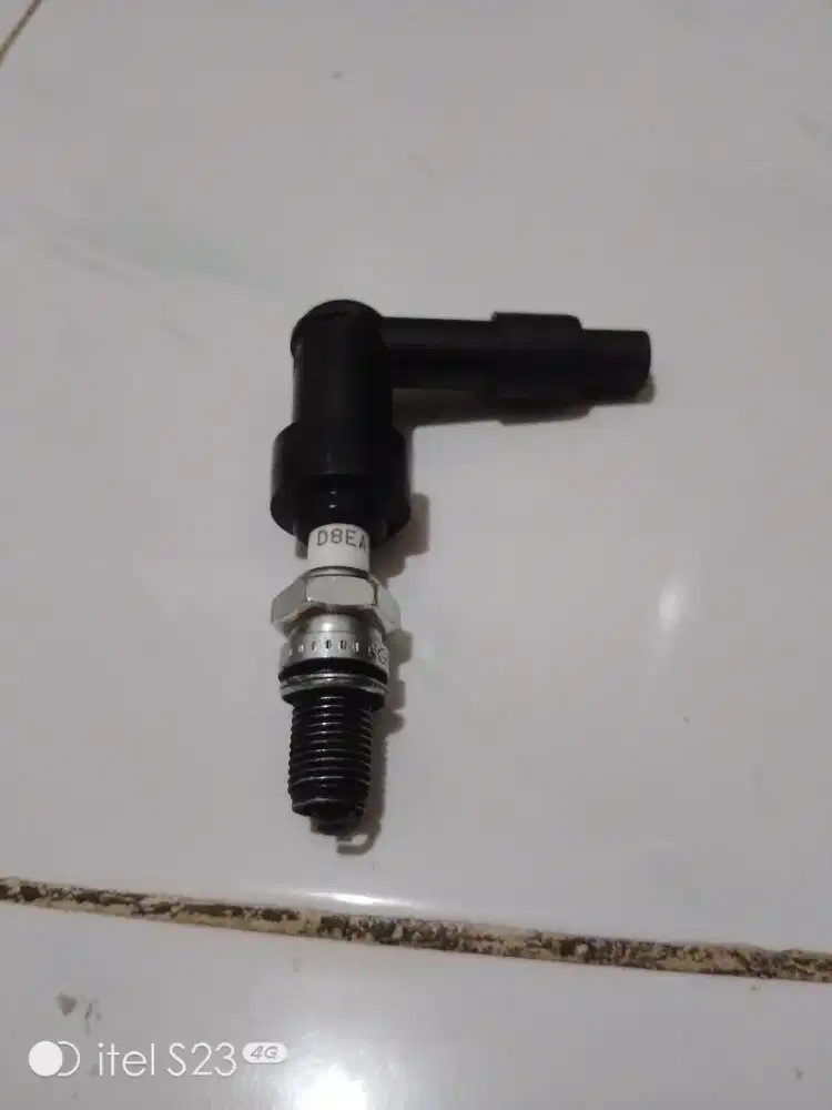 Busi bekas motor manual