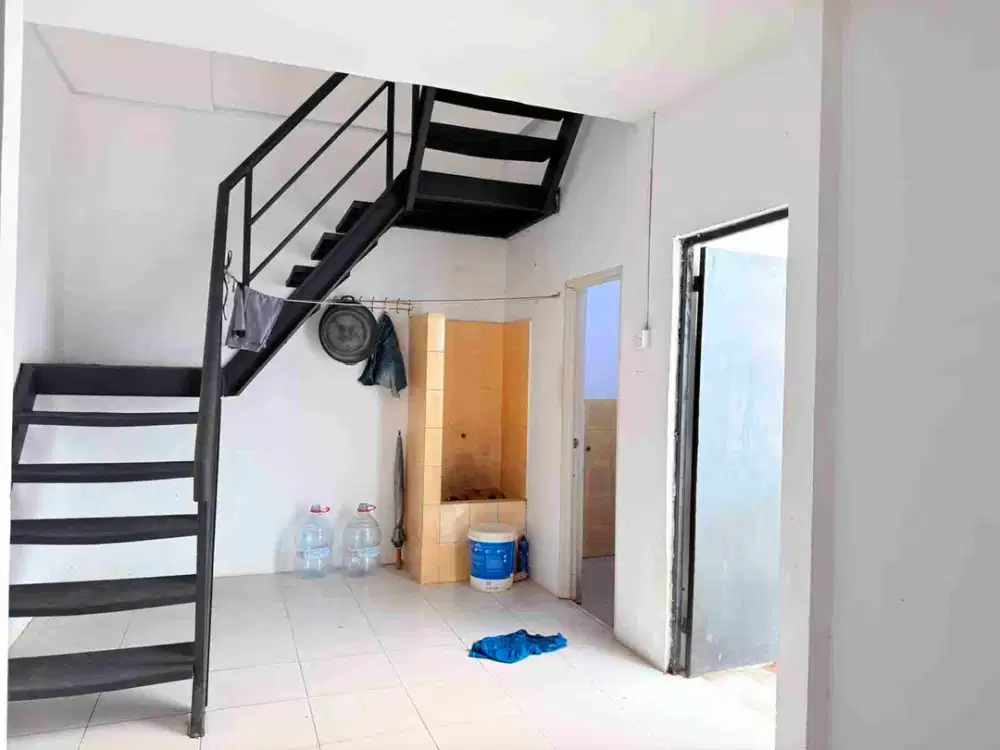 NL.448 - Murah !! Dijual Rumah Hook 15x28 Cocok untuk Usaha Jalan 3 Mobil di Arteri Kelapa Gading