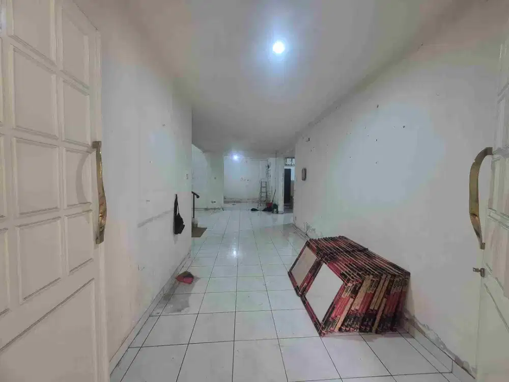 Rumah Murah 2 Lantai Siap Huni di Cluster Depan, Dekat Tol!