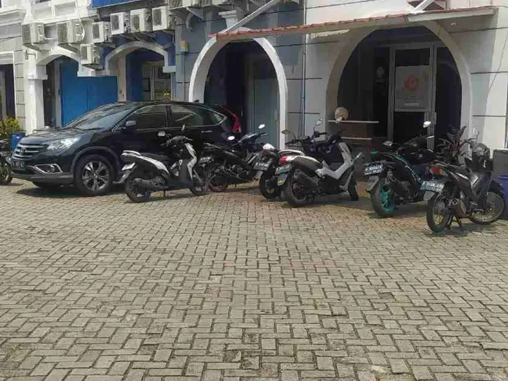 Sewa Ruko 2 Lantai kompleks Ruko Victorian Bintaro, Tangerang Selatan