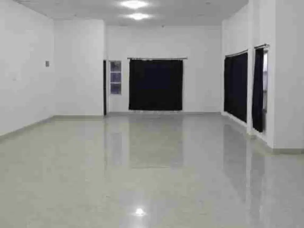Disewakan Ruang Usaha Cocok Untuk Kantor dll