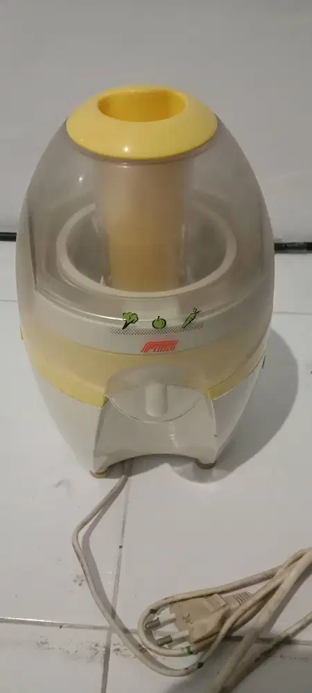 Paket Juicer, DVD Player, Speaker