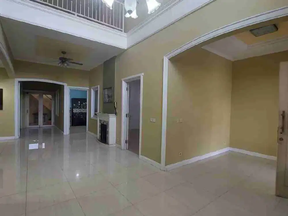 DISEWAKAN RUMAH METLAND PURI