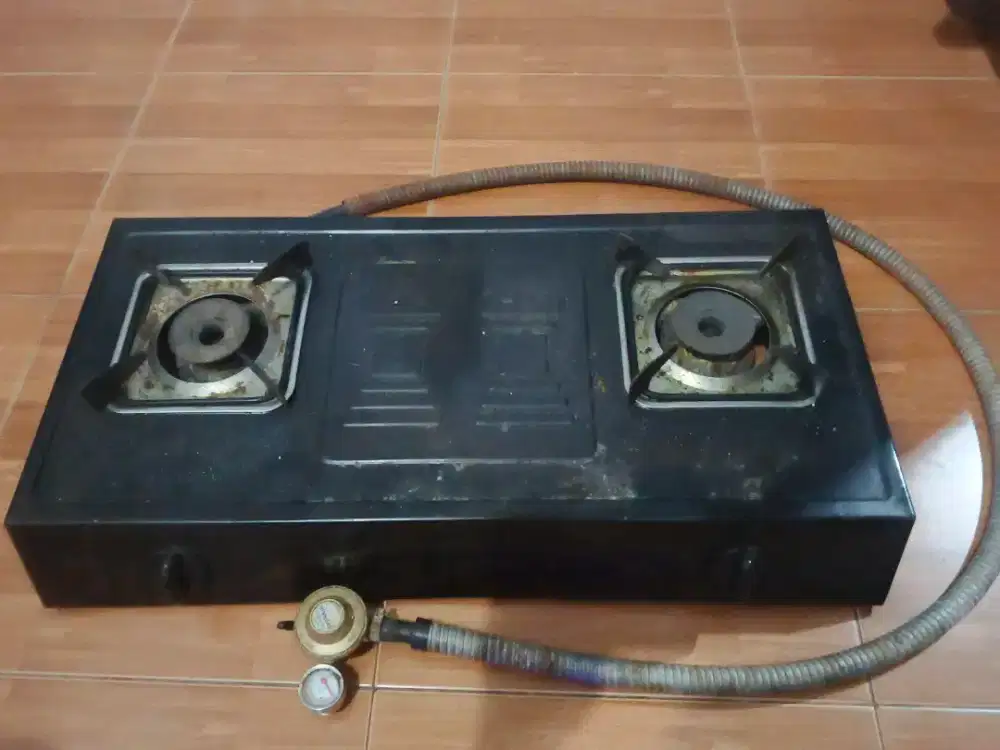 Kompor gas dan regulator