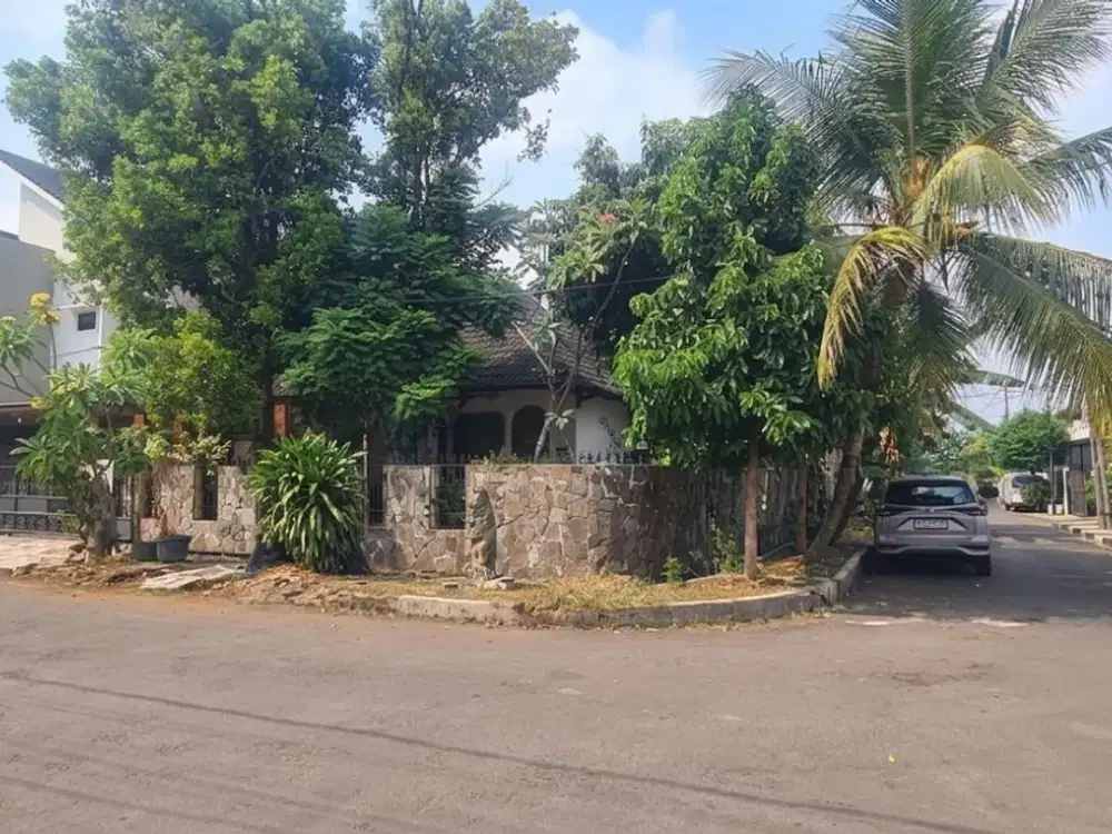 *RUMAH 2 LANTAI | JL BOGOR, MEGA CINERE DEPOK | SHM | LT 425 M2