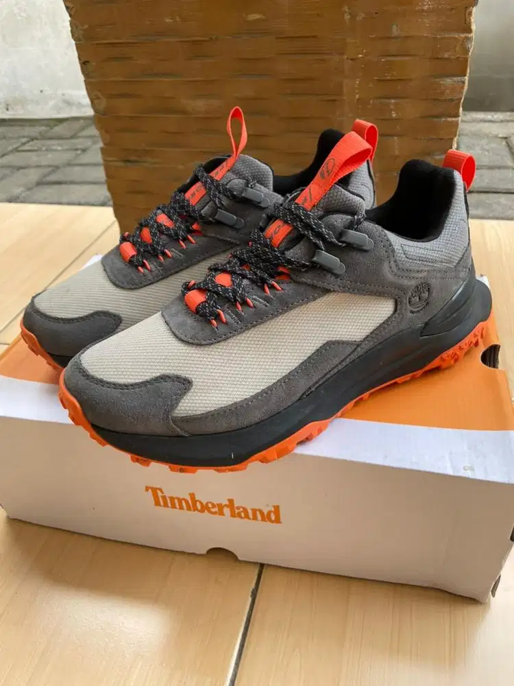 Timberland Men's Motion Access Low Lace-Up Waterproof Sneaker.