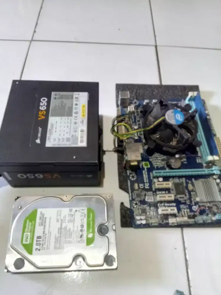 Unit desktop .buat upgradean