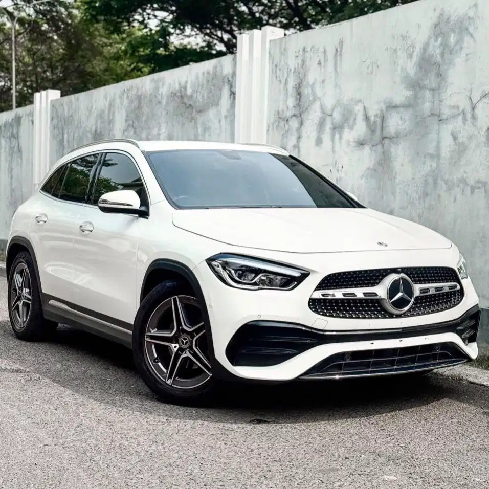 (CASH) Mercedes Benz GLA200 AMG Facelift 2023