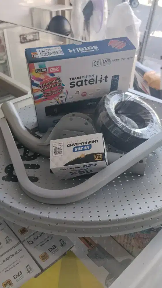 Pemasangan, servis, antena TV Digital, CCTV.