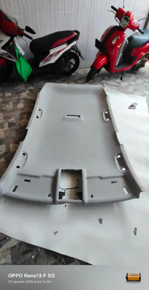 Repair plafon mobil BMW, VW, mercy dan mobil eropa