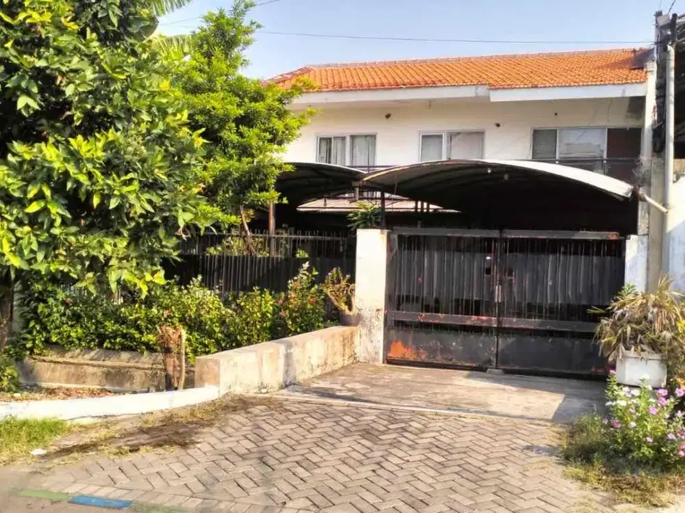 rumah / kantor besar gubeng tengah kota Surabaya 3m an