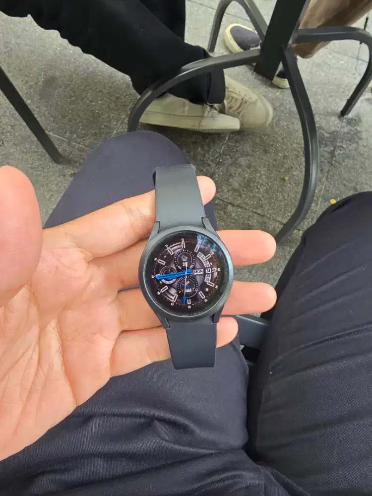 Samsung Galaxy Watch 4