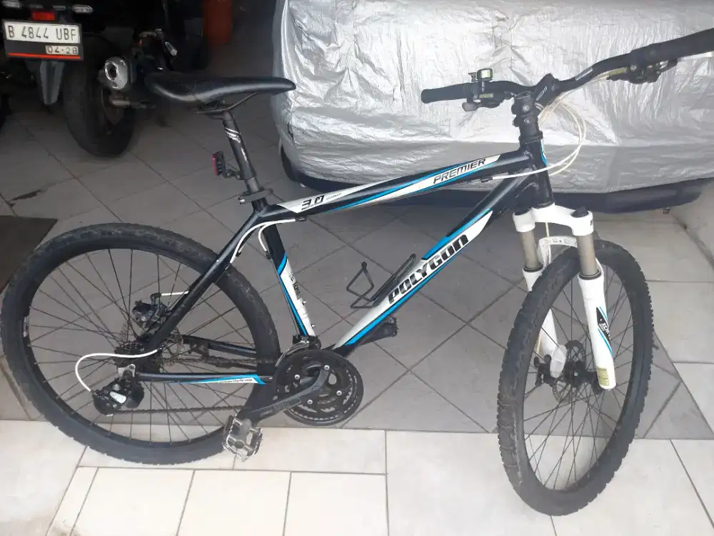 Dijual sepeda Polygon  Premier 3.0