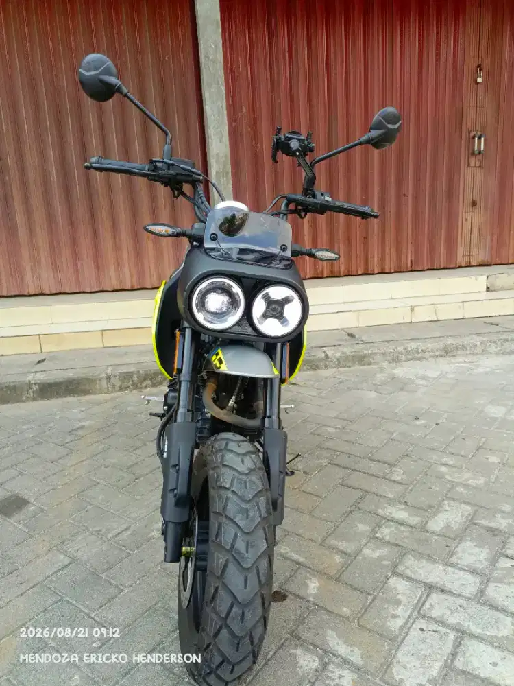 PAPIO XO - 02 TRAIL LIKE NEW