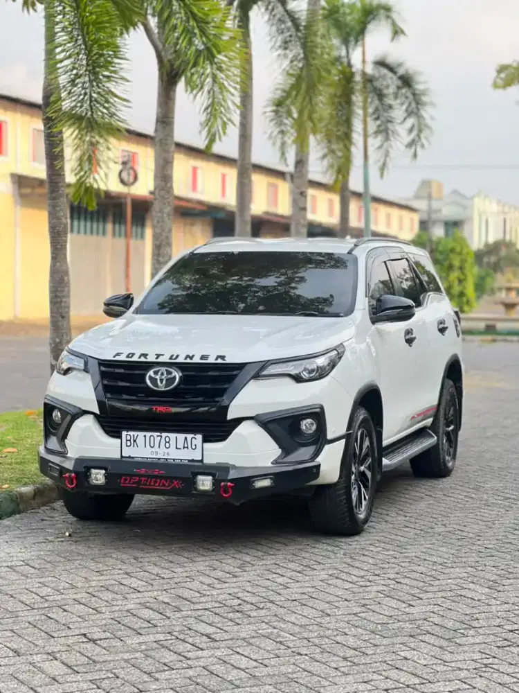 toyota fortuner VRZ TRD a/t 2019
