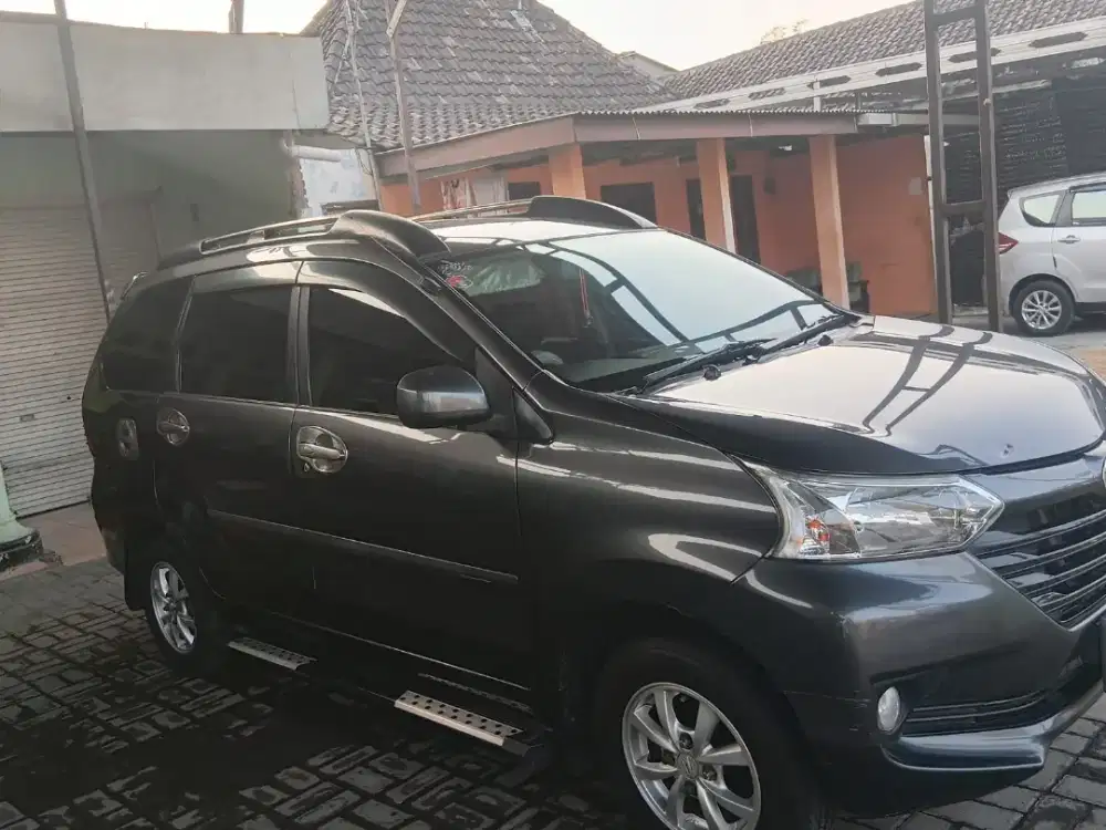 Daihatsu Xenia 1.3 X Manual 2016 Abu-Abu