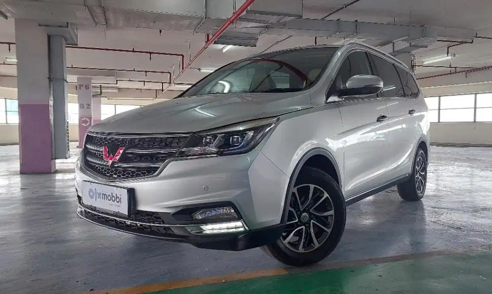 TDP 6, JT Wuling Cortez 1.8 L Lux i-AMT Bensin-AT Silver 2018