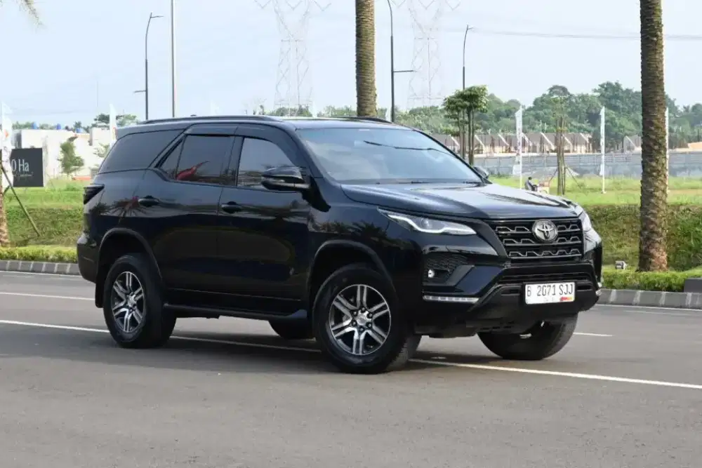 (Tdp10jt) Fortuner G 2.4 AT 2023 Hitam
