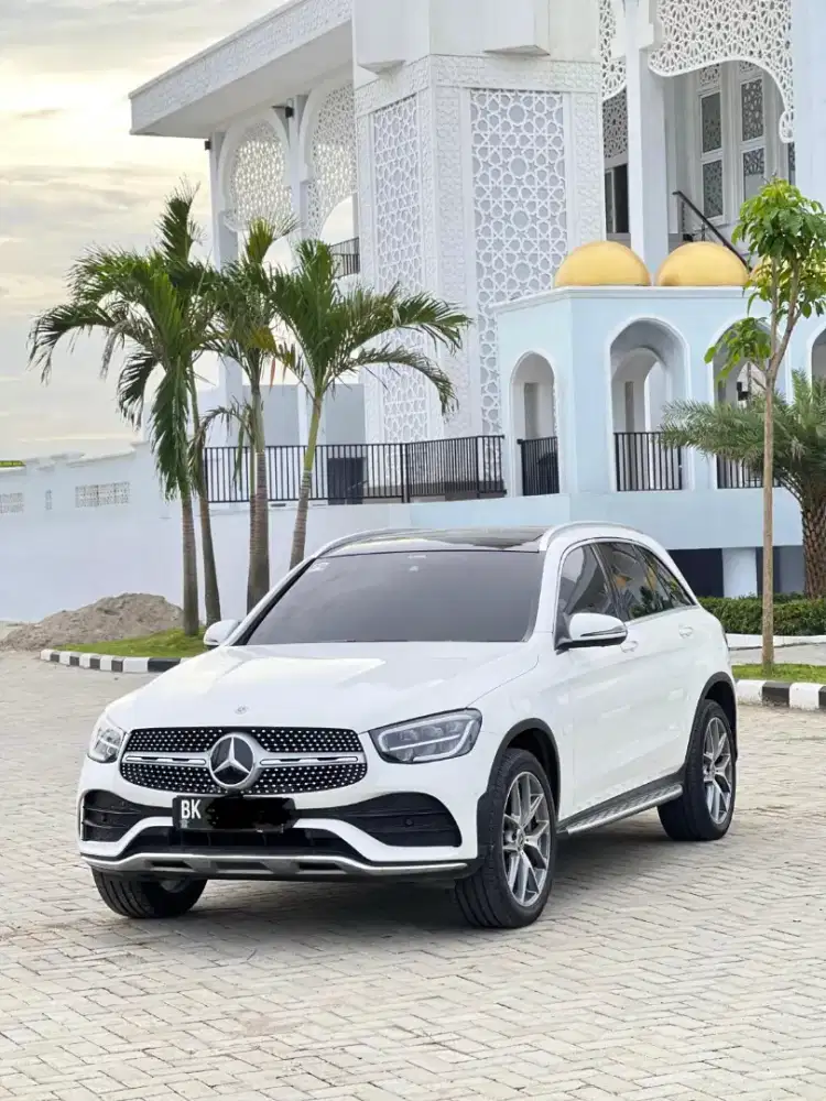 mercedes-benz GLC200 AMG A/T 2020