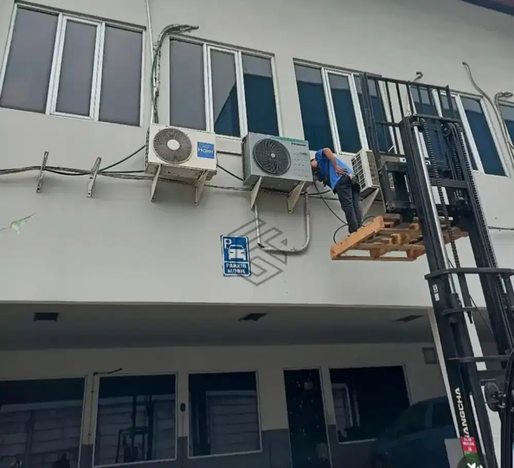 Cuci dan servis ac