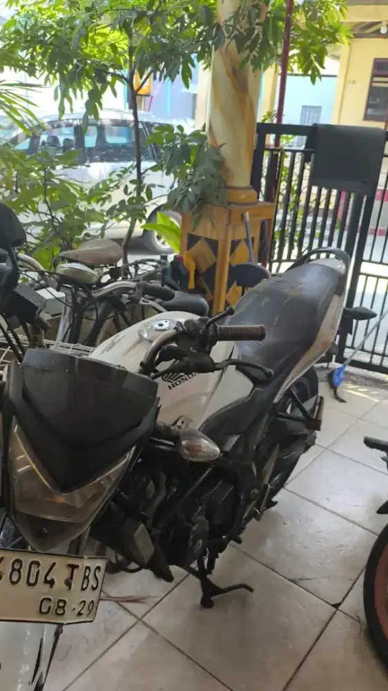 Jual cb 150 r edisi ganti kuda