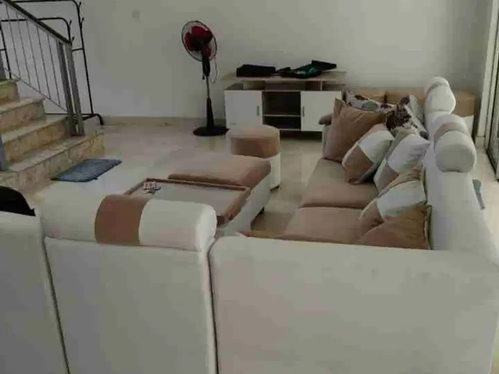 DISEWA RUMAH GOLF ISLAND UK 10X15 FURNISH