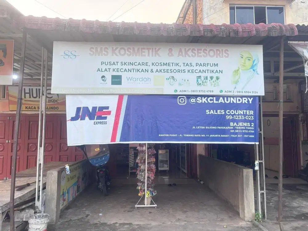 Take over usaha kosmetik dan aksesoris