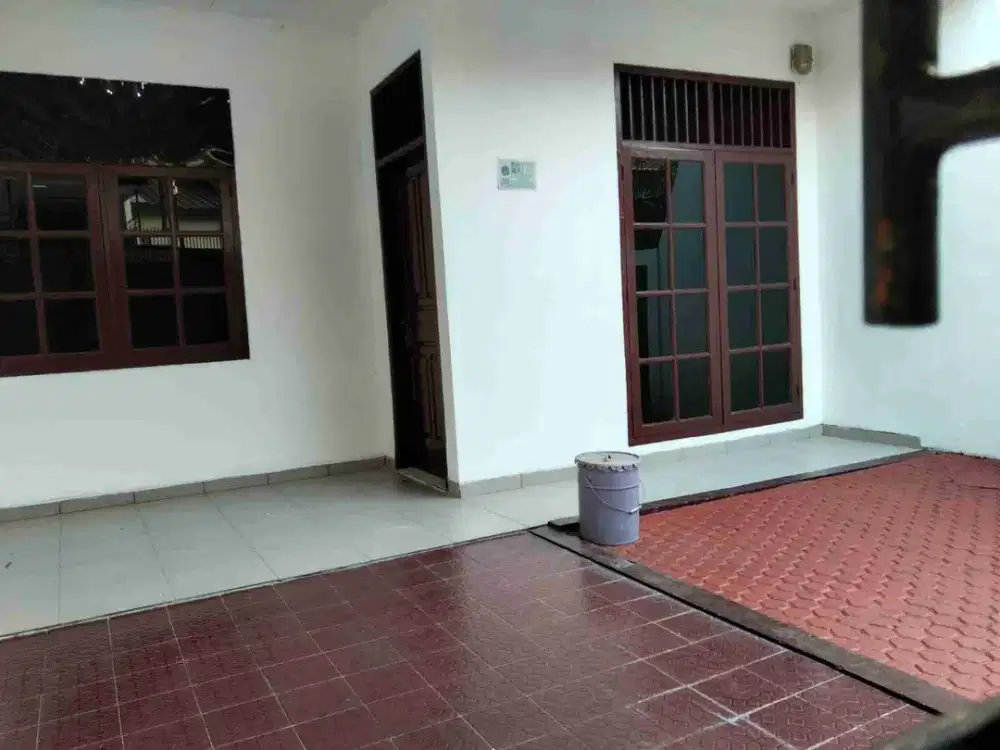 Disewa rumah siap Huni Pondok Kelapa Jakarta Timur